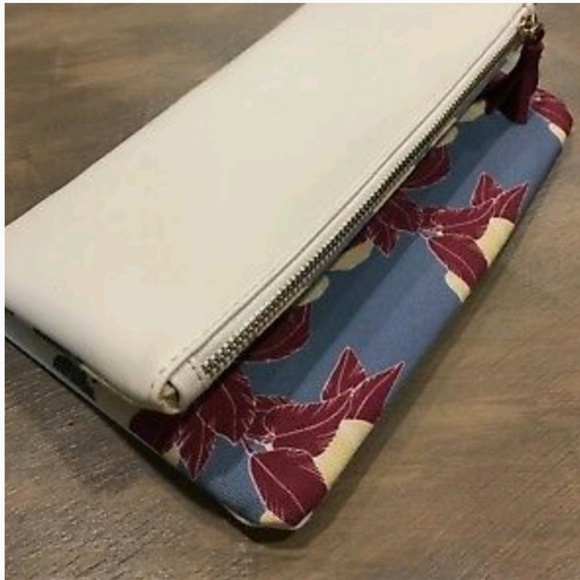 Rachel Pally Handbags - Rachel Pally Floral clutch